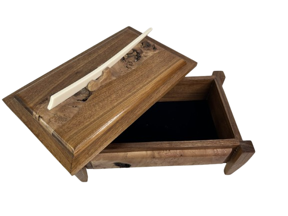 wooden jewelry box corian handle detail